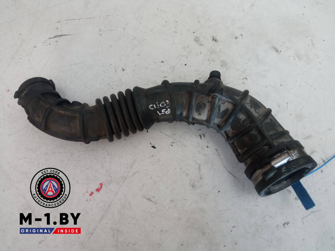 патрубок воздушного фильтра Renault Clio 3 поколение (2005 - 2009), 1.5 л., дизель, 8200500383 - фото №1