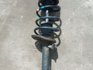 стойка передняя правая Renault Megane 2 поколение (2002 - 2006), 1.5 л., дизель