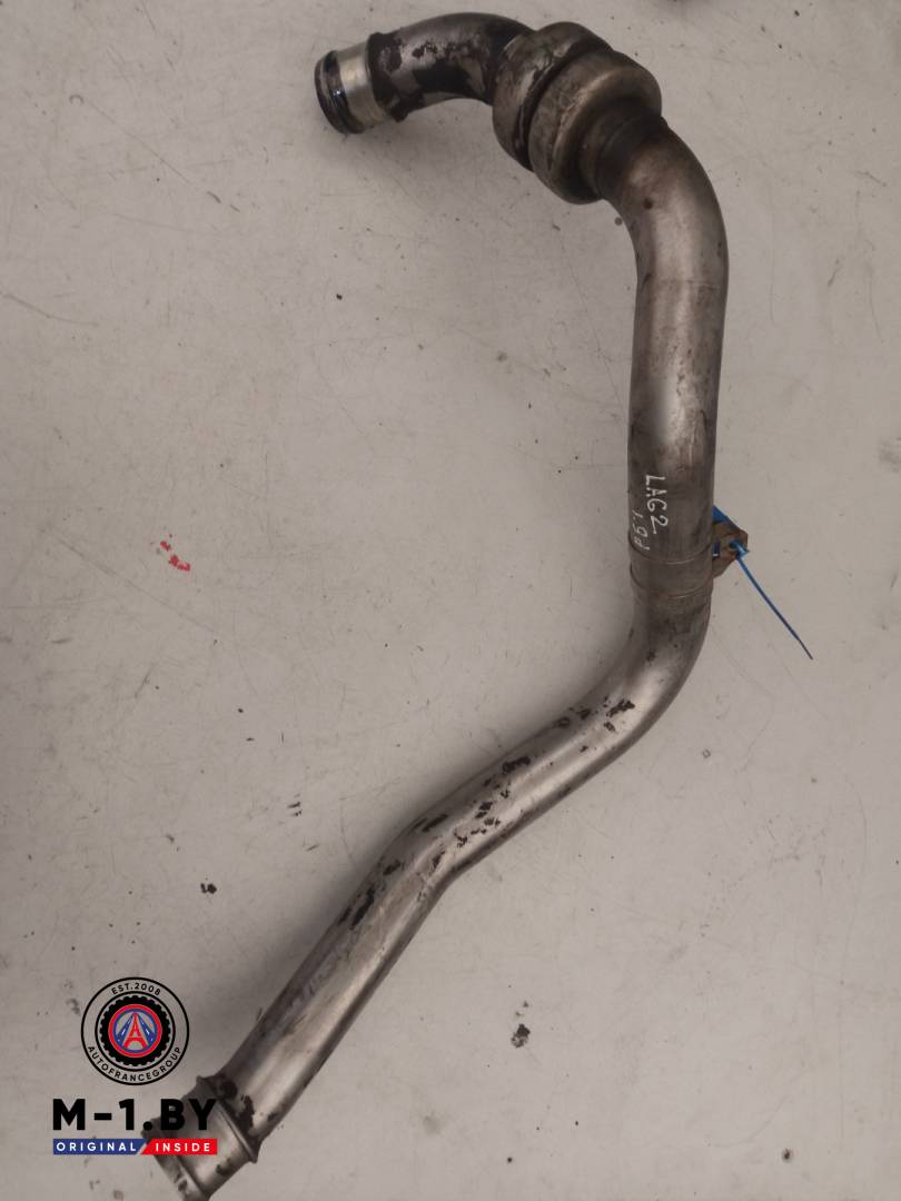 патрубок интеркулера Renault Laguna 2 поколение (2001 - 2005), 1.9 л., дизель, 8200030864D - фото №1