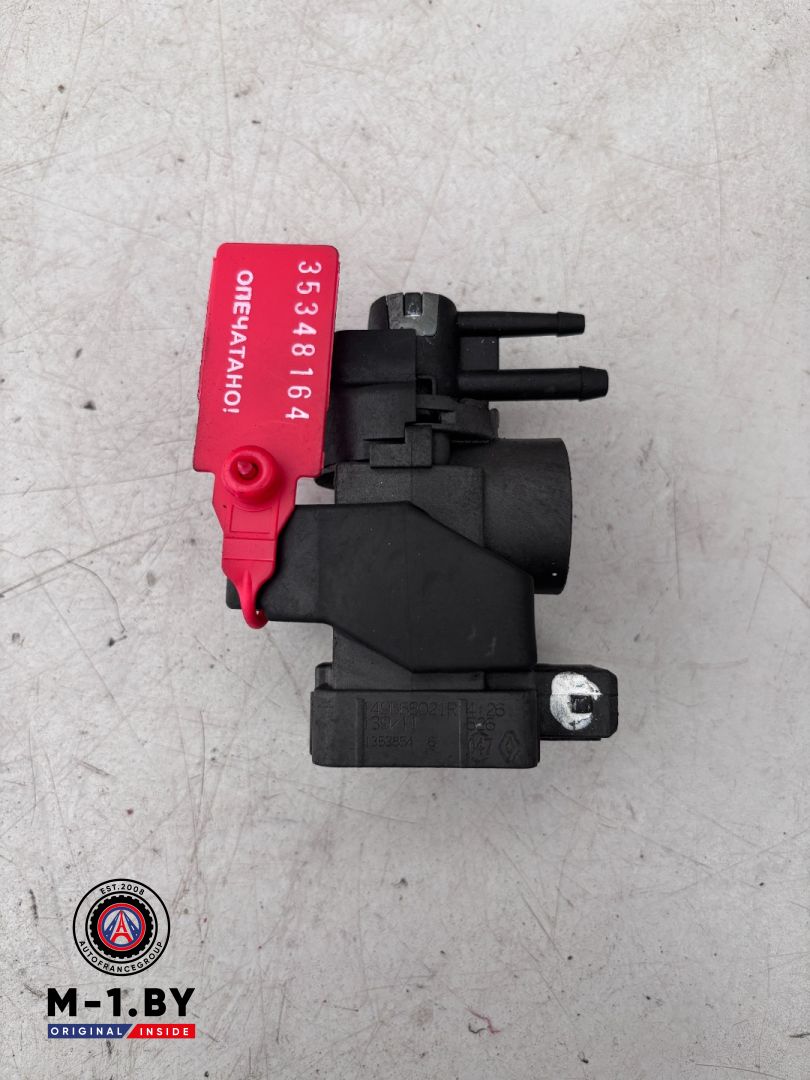 клапан управления турбиной (актуатор) Renault Scenic 3 поколение (2009 - 2012), 1.5 л., дизель, 149568021R - фото №1