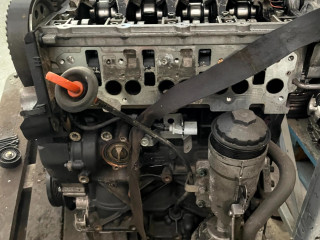 поршень Mitsubishi Grandis 1 поколение (2003 - 2011), 2.0 л., дизель