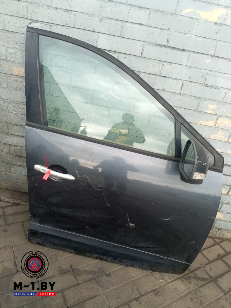 замок двери передней правой Renault Scenic 3 поколение (2009 - 2012) - фото №1