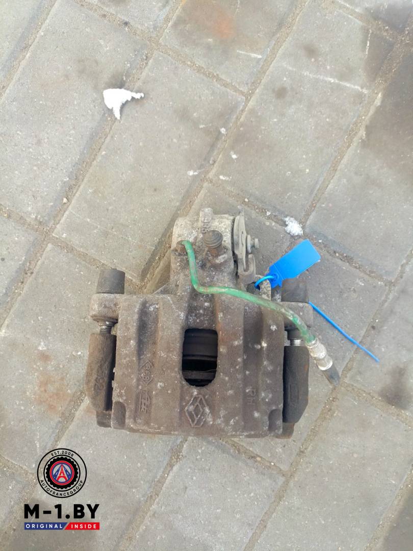 суппорт задний правый Renault Laguna 2 поколение (2001 - 2005) - фото №1