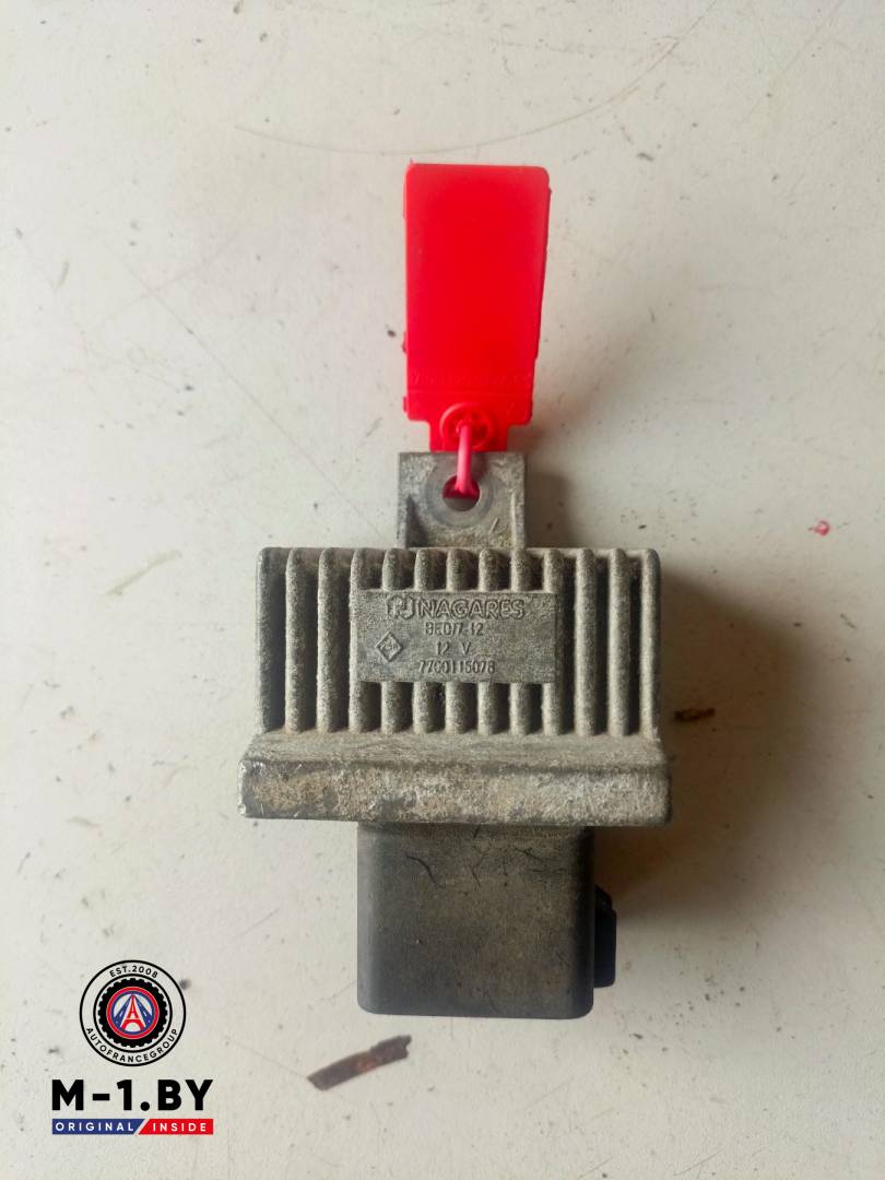 реле накала свечей Renault Megane 2 поколение (2002 - 2006), 1.9 л., дизель, 7700115078 - фото №1