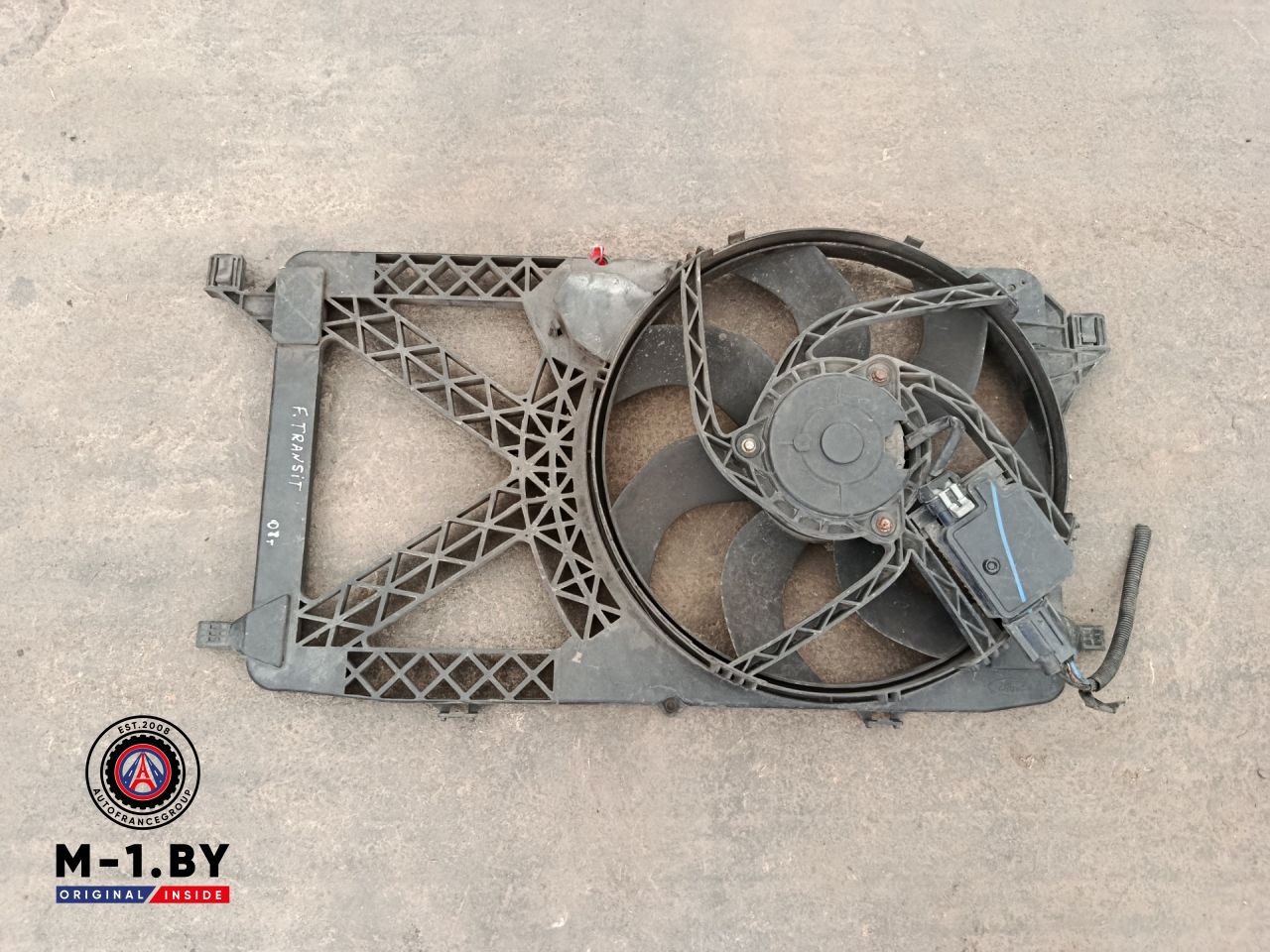 вентилятор радиатора Ford Transit 7 поколение 2008 - фото №1