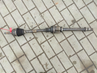 полуось передняя правая (приводной вал, ШРУС) Renault Megane 2 поколение (2002 - 2006), 1.9 л., дизель