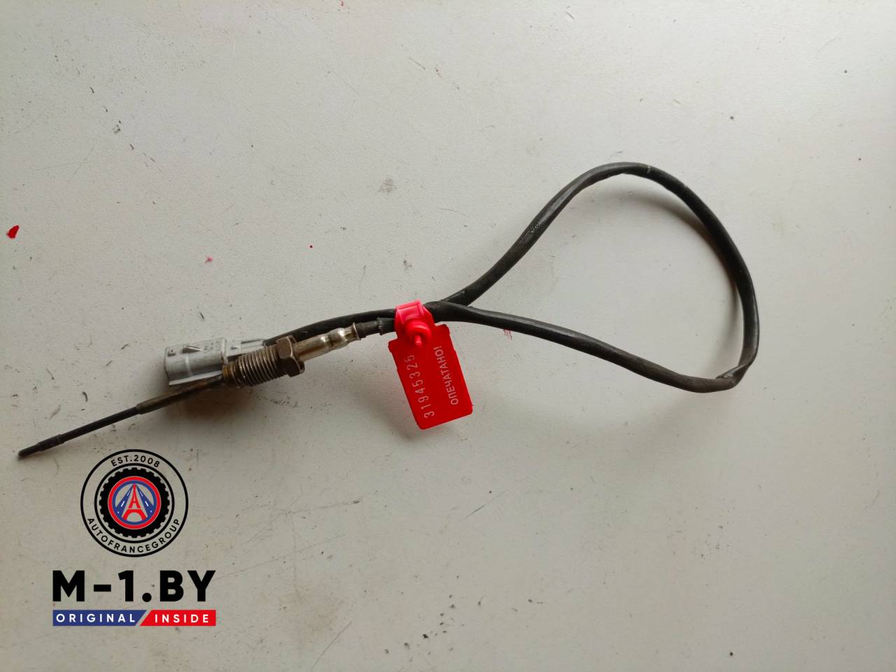 датчик температуры в выпускном коллекторе Renault Megane 4 поколение (2016 - 2020), 1.5 л., дизель, 226401632R - фото №1