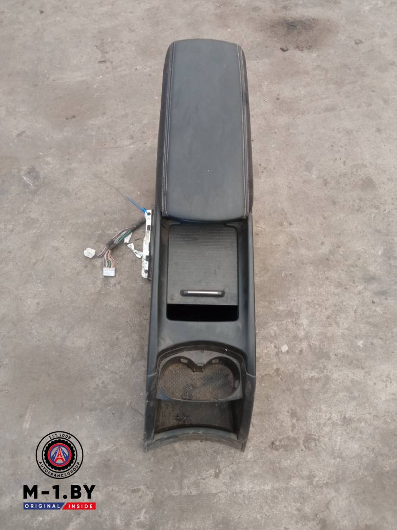 подлокотник Renault Scenic 4 поколение (2016 - 2020) - фото №1