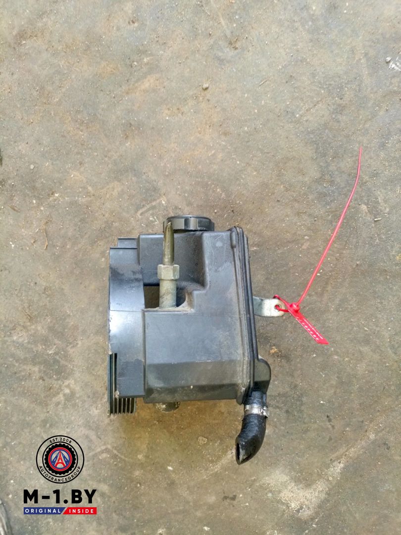 насос гидроусилителя руля Citroen Xsara Picasso 1 поколение (1999 - 2004), 1.6 л., бензин, 9642344080 - фото №1