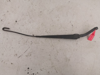 щеткодержатель (поводок стеклоочистителя, дворник) Volvo S80 1 поколение (1998 - 2003), 09484611