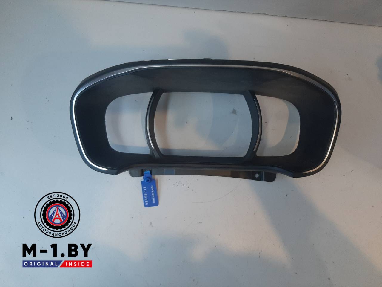 рамка панели приборов Renault Megane 4 поколение (2016 - 2020), 682647342R - фото №1