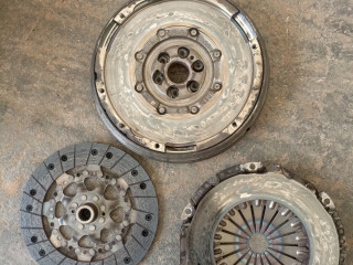 комплект сцепления Peugeot 307 1 поколение (2001 - 2005), 1.6 л., дизель