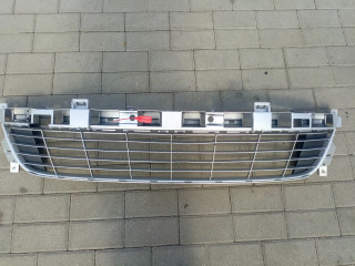 заглушка (решетка) в бампер Renault Megane 3 поколение (2008 - 2014)