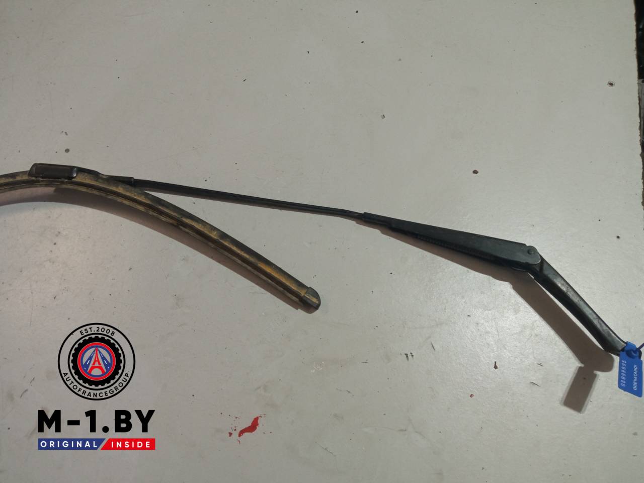 щеткодержатель (поводок стеклоочистителя, дворник) Peugeot 508 1 поколение (2010 - 2014), 9686437780 - фото №1