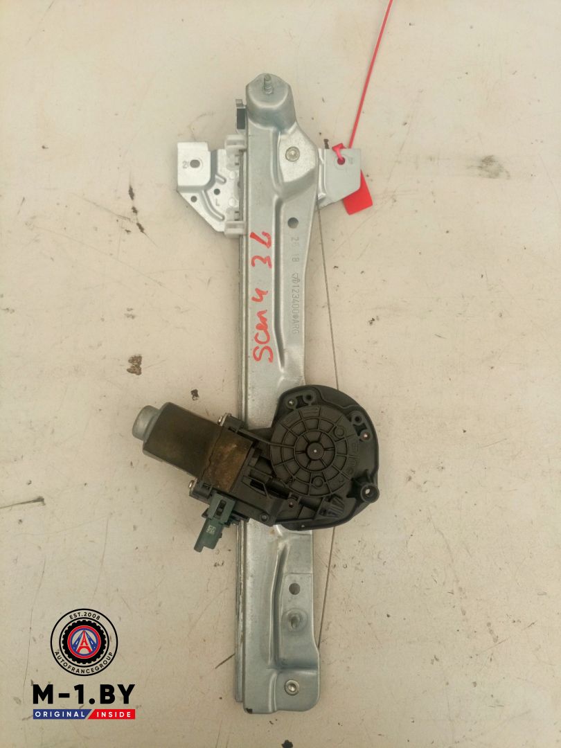 стеклоподъемник электрический задний левый Renault Scenic 4 поколение (2016 - 2020) - фото №1