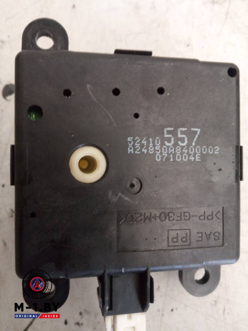 моторчик заслонки печки Renault Laguna 3 поколение (2007 - 2012) - фото №1