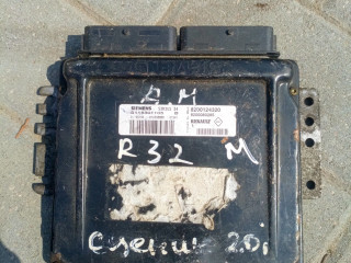 блок управления двигателем Renault Scenic 1 поколение [рестайлинг] (1999 - 2003), 2.0 л., бензин, S118301105, 8200080285