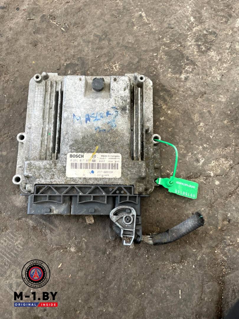 блок управления двигателем Renault Master 3 поколение (2010 - 2014), 2.3 л., дизель, 0281017977, 237100899R - фото №1