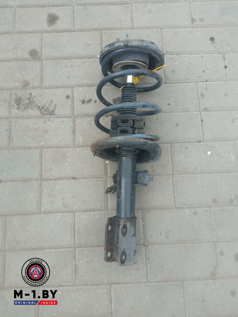 стойка передняя правая Renault Espace 3 поколение (1996 - 2002) - фото №1