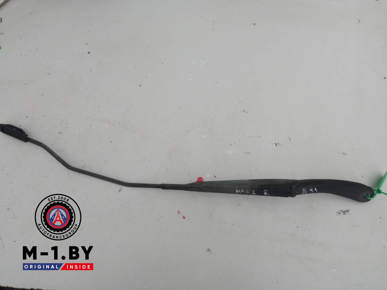 щеткодержатель (поводок стеклоочистителя, дворник) Renault Megane 2 поколение (2002 - 2006), 8200417219 - фото №1