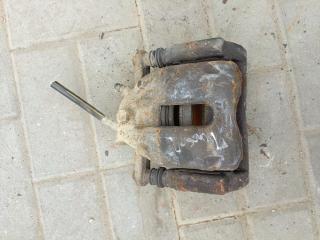 суппорт передний левый Renault Logan 1 поколение [рестайлинг] (2009 - 2012), 1.5 л., дизель