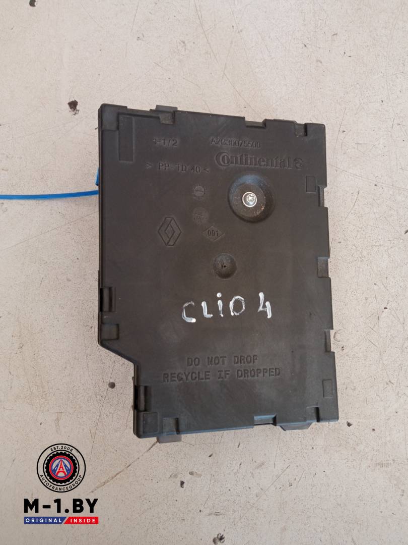 блок управления (другие) Renault Clio 4 поколение (2012 - 2016), 285904740R - фото №1