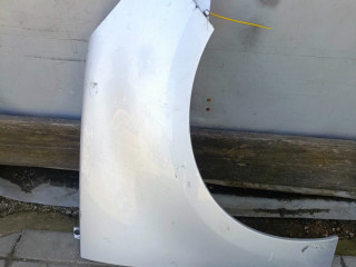 крыло переднее правое Renault Scenic 3 поколение (2009 - 2012)