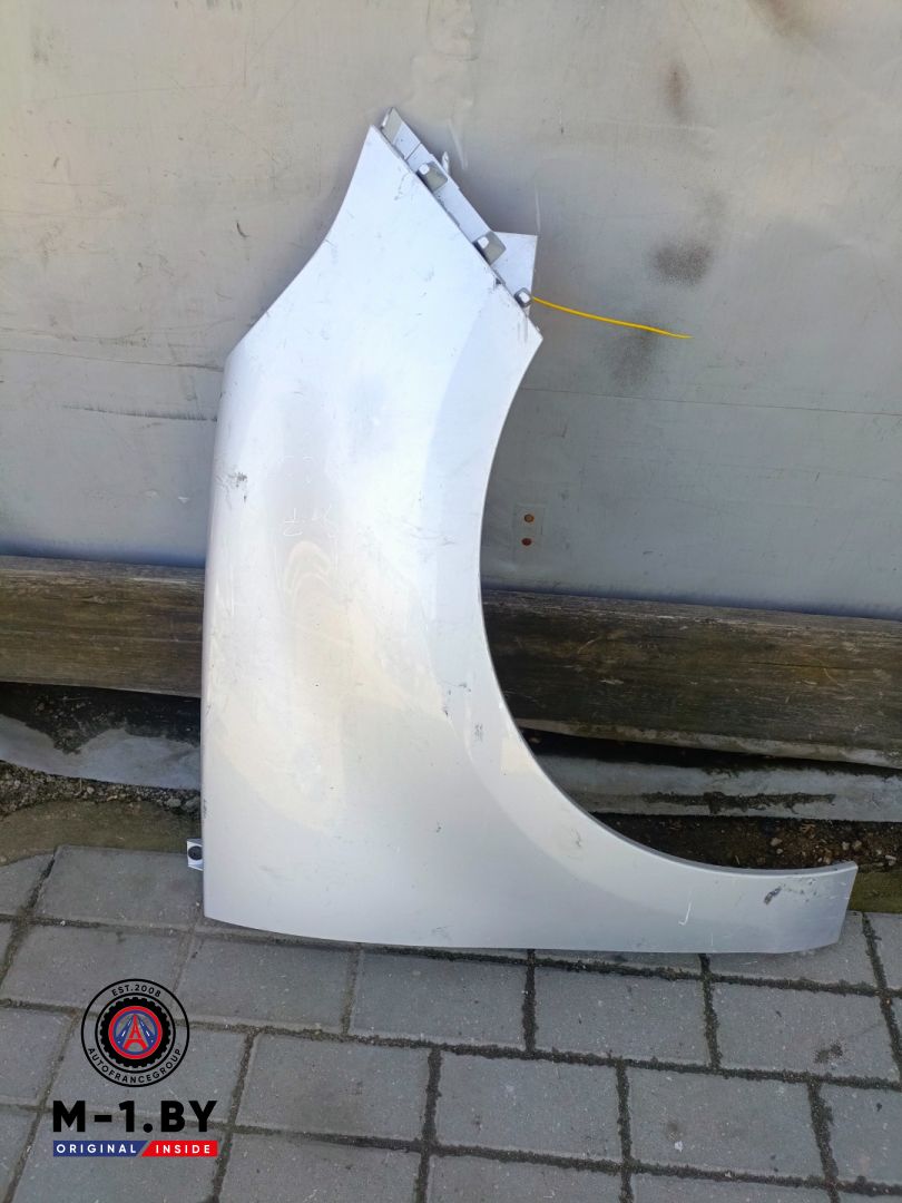 крыло переднее правое Renault Scenic 3 поколение (2009 - 2012) - фото №1