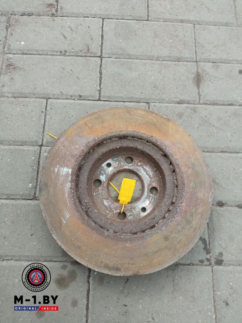 диск тормозной передний Renault Scenic 1 поколение (1996 - 1999), 1.9 л., дизель - фото №1