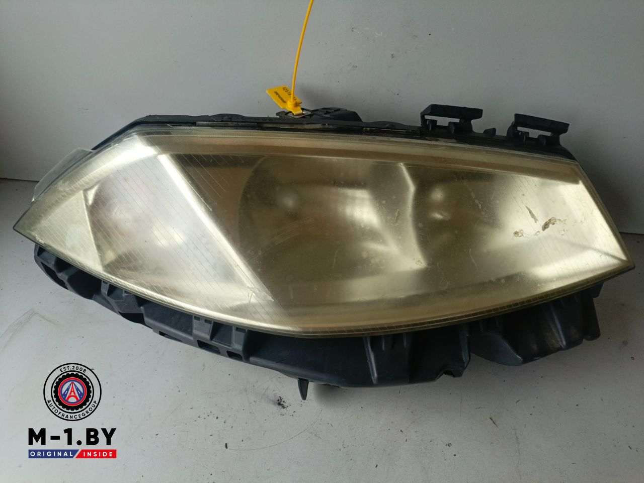 фара правая Renault Megane 2 поколение (2002 - 2006), 820073221 - фото №1