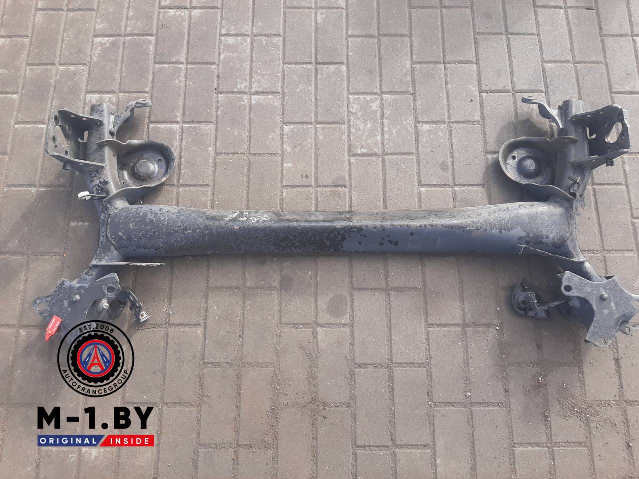 балка подвески задняя Renault Megane 4 поколение 2018 - фото №1