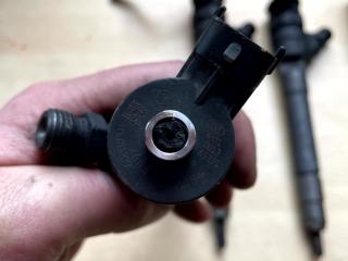 форсунка Renault Scenic 3 поколение [2-й рестайлинг] (2013 - 2016), 1.6 л., дизель, 0445110546