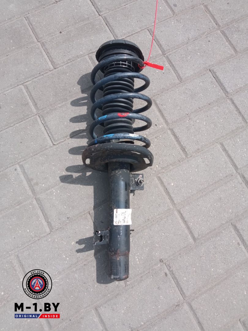 стойка передняя правая Citroen C3 2 поколение (2009 - 2013), 1.4 л., дизель, 9672655580 - фото №1