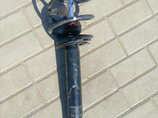 стойка передняя левая BMW 5 серия E39 [рестайлинг] (2000 - 2004)