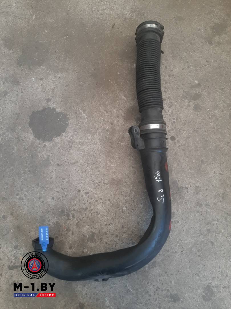 патрубок турбины Renault Scenic 3 поколение (2009 - 2012), 1.5 л., дизель, 8200645723 - фото №1