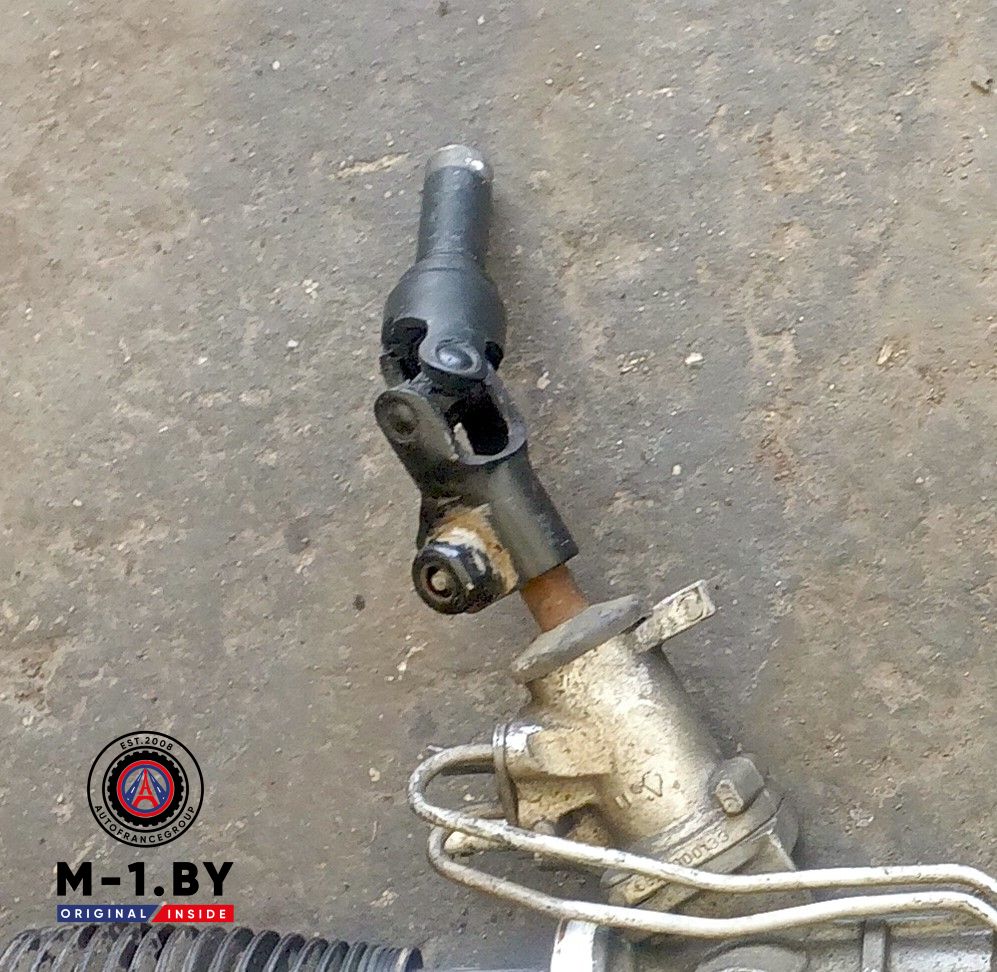 рулевой карданчик Renault Laguna 3 поколение (2007 - 2012) - фото №1