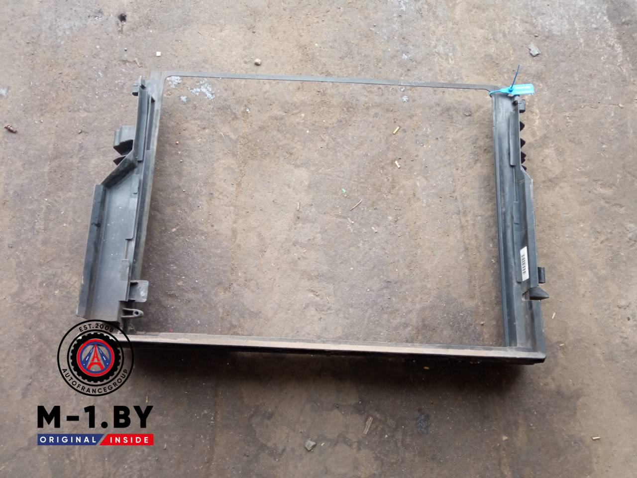 кассета радиаторов BMW 7 серия E65/E66/E67 (2001 - 2005) - фото №1