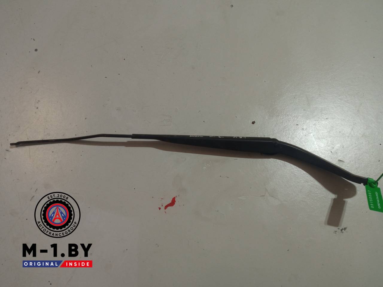 щеткодержатель (поводок стеклоочистителя, дворник) Renault Megane 2 поколение (2002 - 2006), 8200417218 - фото №1