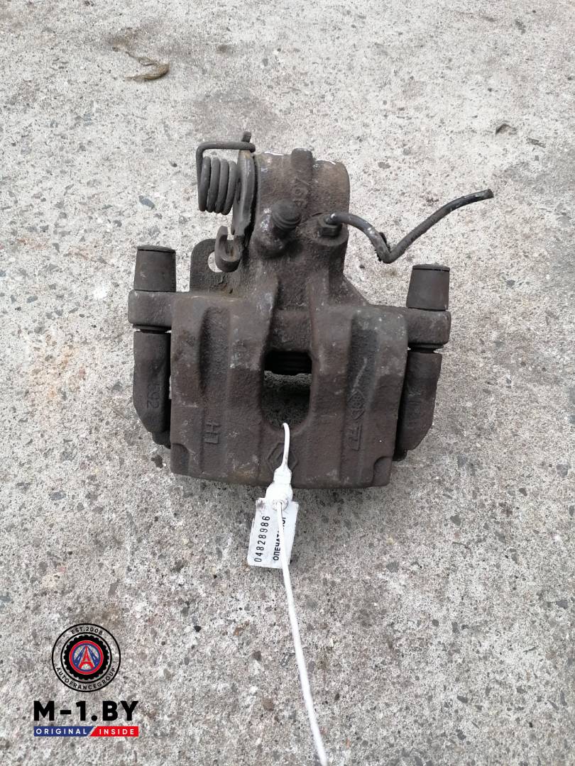 суппорт задний левый Renault Espace 4 поколение (2002 - 2006) - фото №1