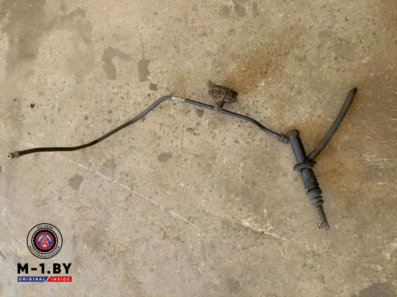 трубка (шланг) сцепления Renault Scenic 2 поколение (2003 - 2006), 1.5 л., дизель, 8200220570 - фото №1