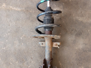 стойка передняя левая Renault Laguna 2 поколение (2001 - 2005), 1.9 л., дизель, 820002876