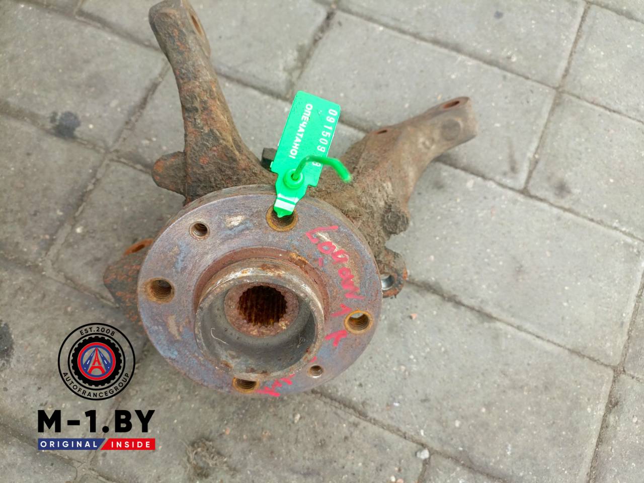 ступица передняя правая Renault Logan 1 поколение (2004 - 2009) - фото №1