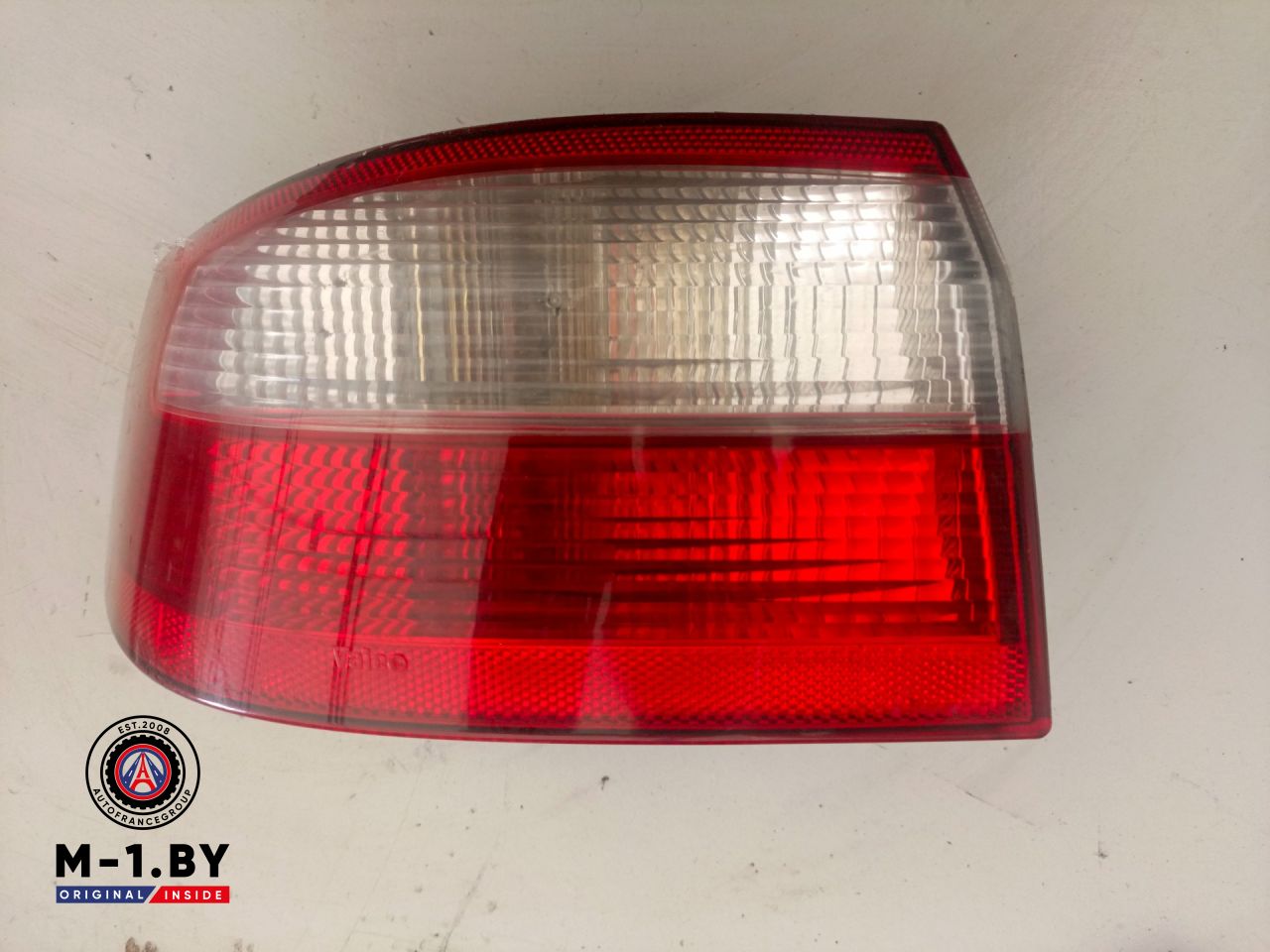 фонарь задний левый Renault Laguna 2 поколение (2001 - 2005), 8200002473 - фото №1