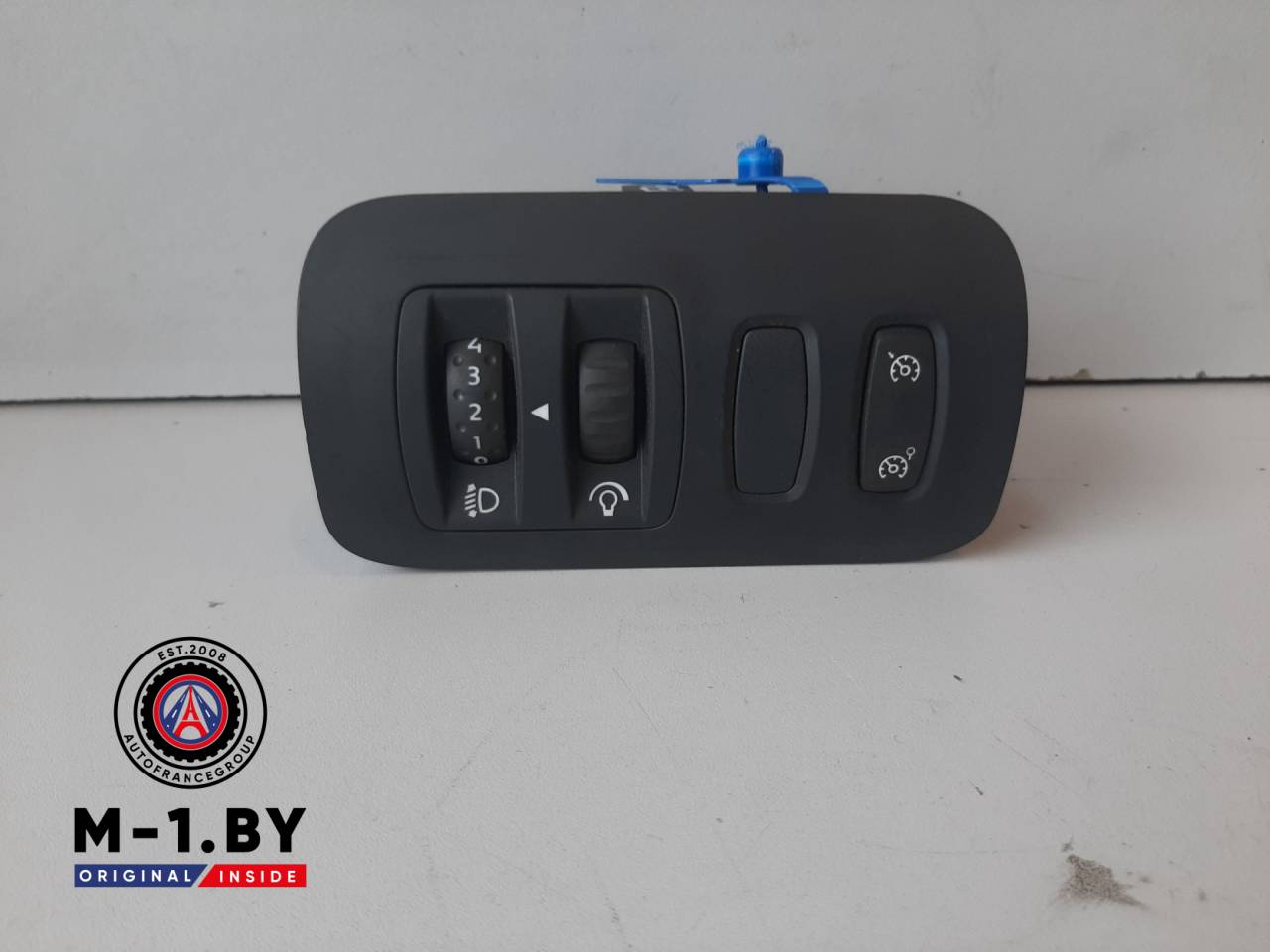 блок регулировки угла наклона фар Renault Megane 2 поколение (2002 - 2006), 8200121805C - фото №1