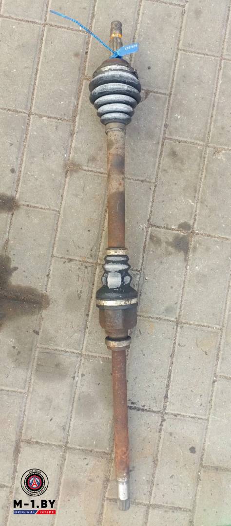 полуось передняя правая (приводной вал, ШРУС) Citroen C4 2 поколение (2010 - 2017), 1.6 л., дизель - фото №1