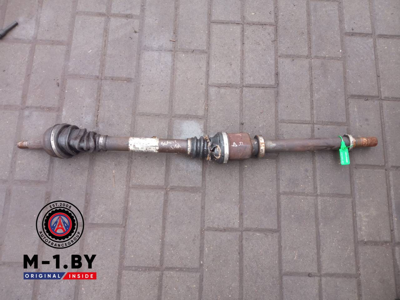 полуось передняя правая (приводной вал, ШРУС) Renault Scenic 2 поколение (2003 - 2006) - фото №1