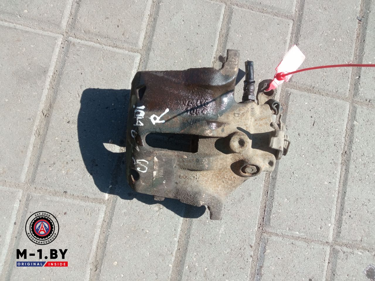 суппорт передний правый Citroen C5 1 поколение (2000 - 2004) - фото №1