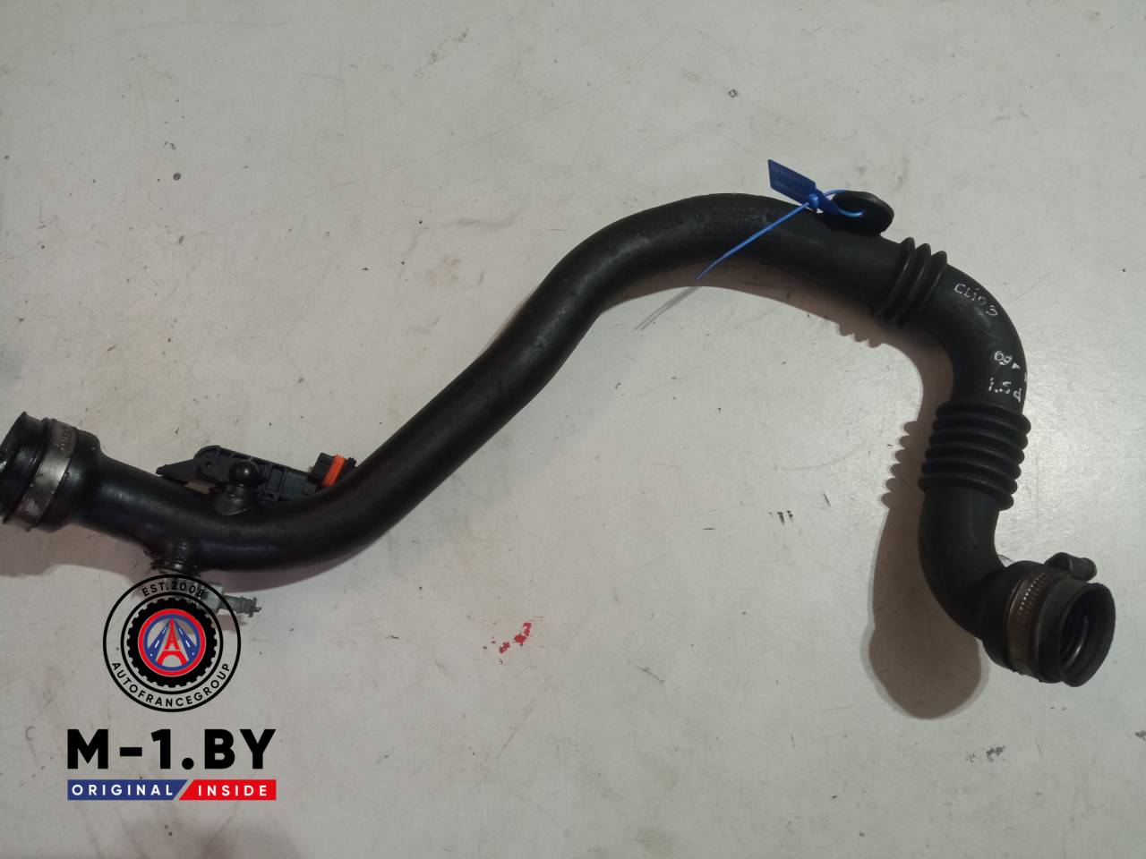 патрубок интеркулера Renault Clio 3 поколение 2009, 1.5 л., дизель - фото №1