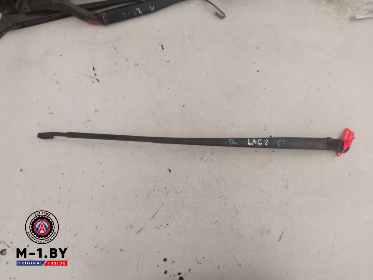 щеткодержатель (поводок стеклоочистителя, дворник) Renault Laguna 2 поколение (2001 - 2005), 80004986 - фото №1