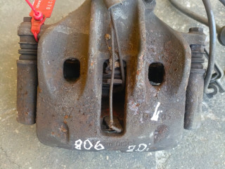 суппорт передний левый Peugeot 806 1 поколение [рестайлинг] (1998 - 2002), 2.0 л., бензин